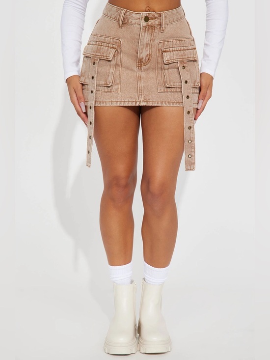 Fashion Nova Dresses & Skirts - Fashion Nova Beige Gone Viral Cargo Pocket Mini Skirt - Large NWT